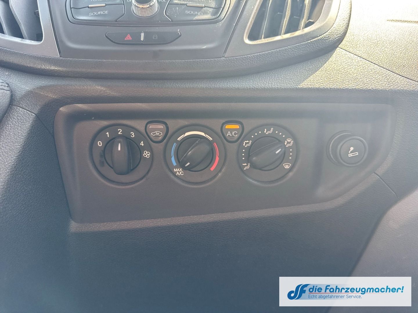 Fahrzeugabbildung Ford Transit Kasten 350 L3 Trend 2.0 TDCi DPF AHK Nav
