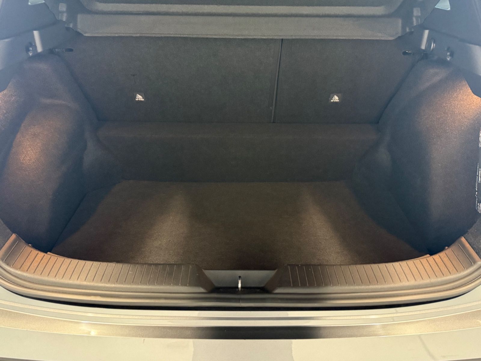 Fahrzeugabbildung Nissan Qashqai Acenta MHEV MT - Navi, Winter-Paket