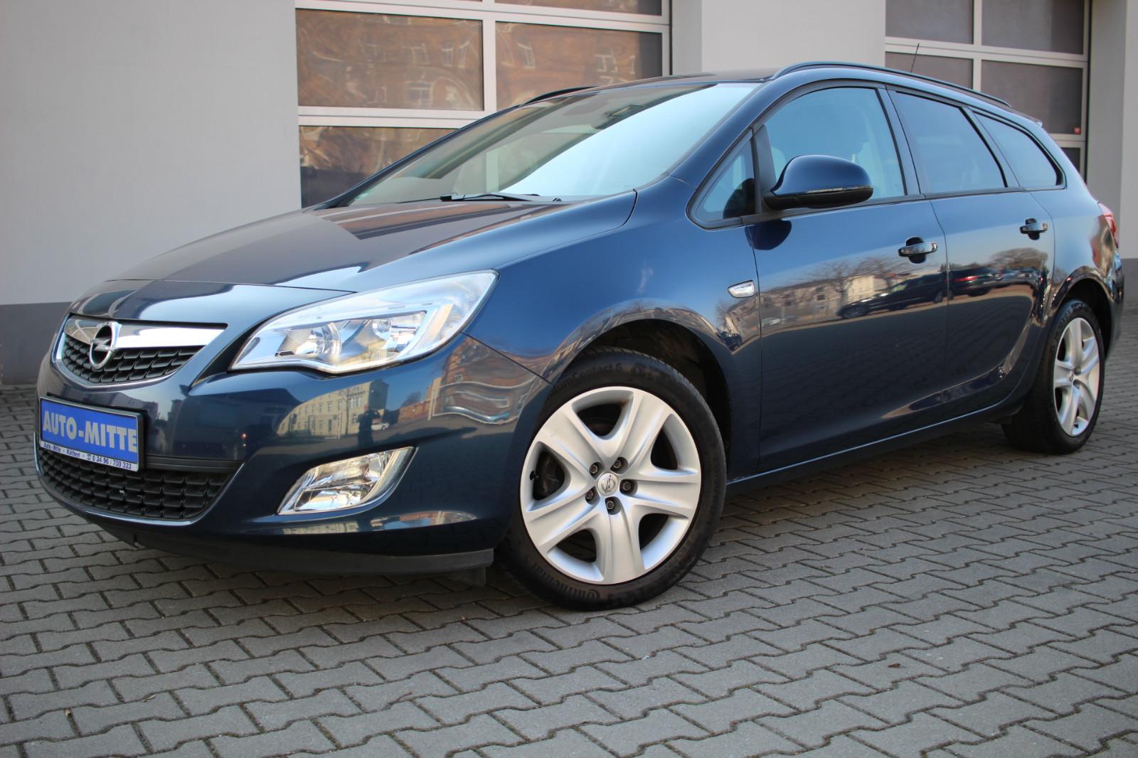 Opel Astra J Sports Tourer / Tüv Neu
