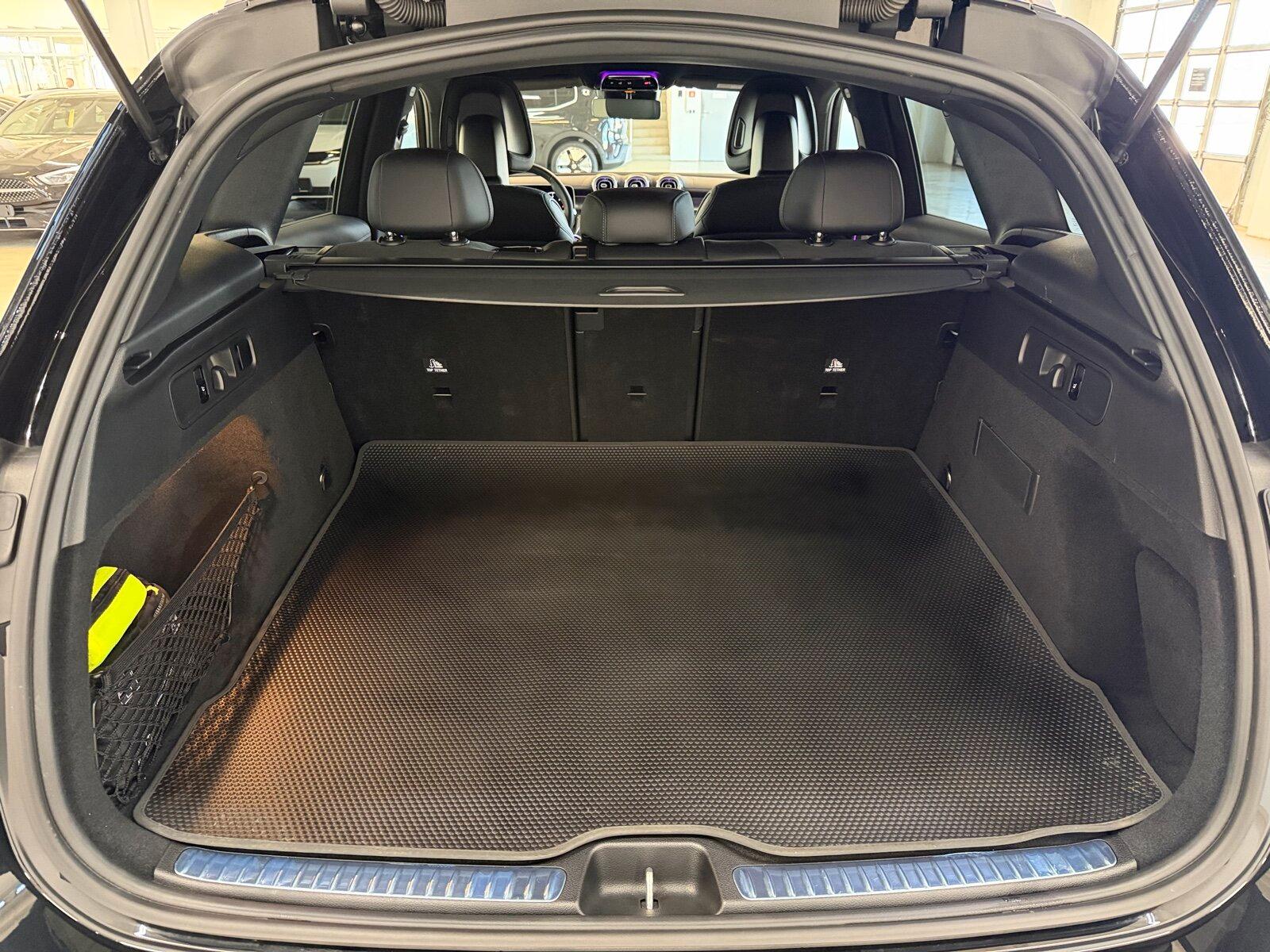 Mercedes-Benz GLC 200 d 4M AMG 360 Cam Distr LED Night AHK Tot