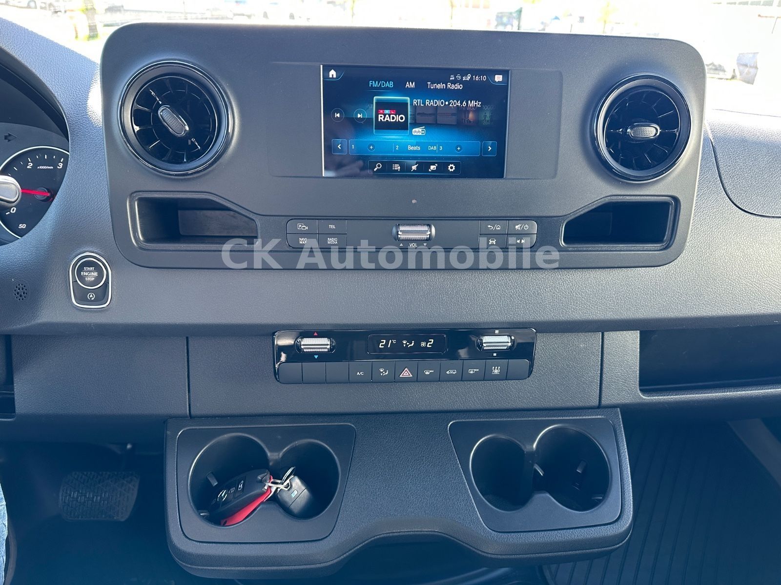 Fahrzeugabbildung Mercedes-Benz Sprinter III Kasten 317 Maxi Autom./MBUX/LED/Kam
