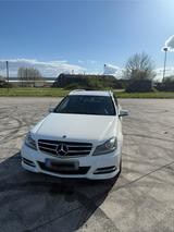 Mercedes-Benz Mercedes Benz W204 220Cdi - Mercedes-Benz 220 aus 2011