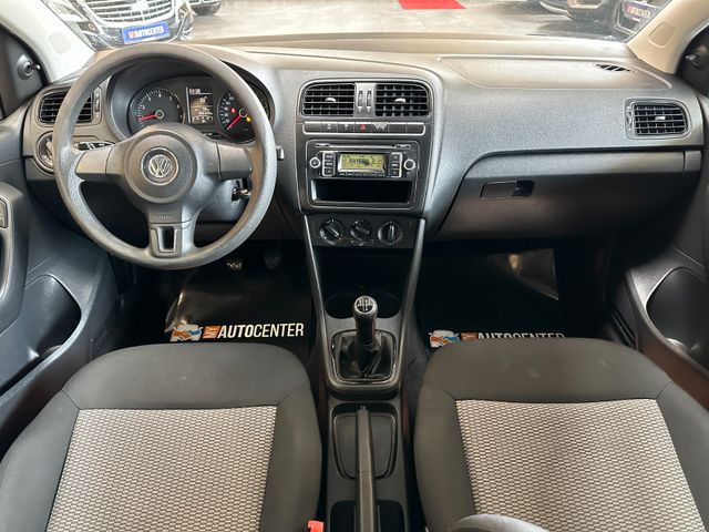 Volkswagen Polo V Trendline *2. Hand*Scheckheft*CD-Player*