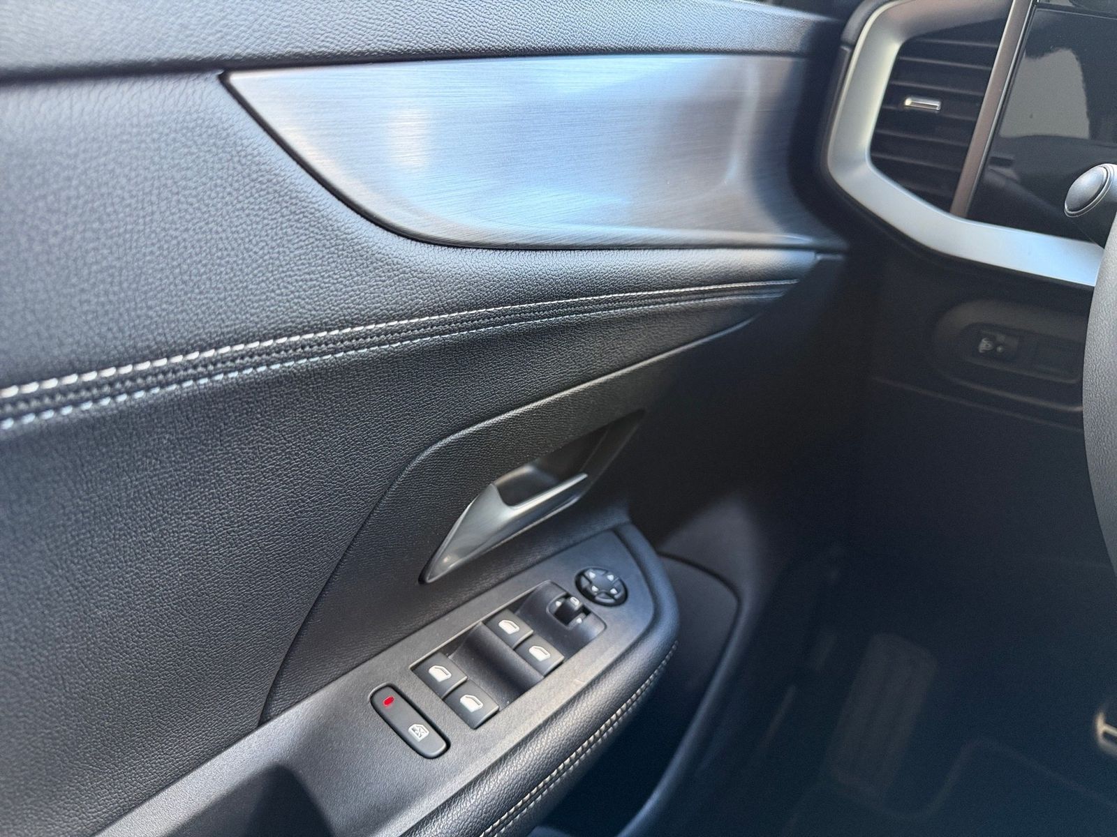 Fahrzeugabbildung Opel Mokka 1.2 GS Kamera,LED,SHZ,Klimaaut.,PDC,LM,AUT