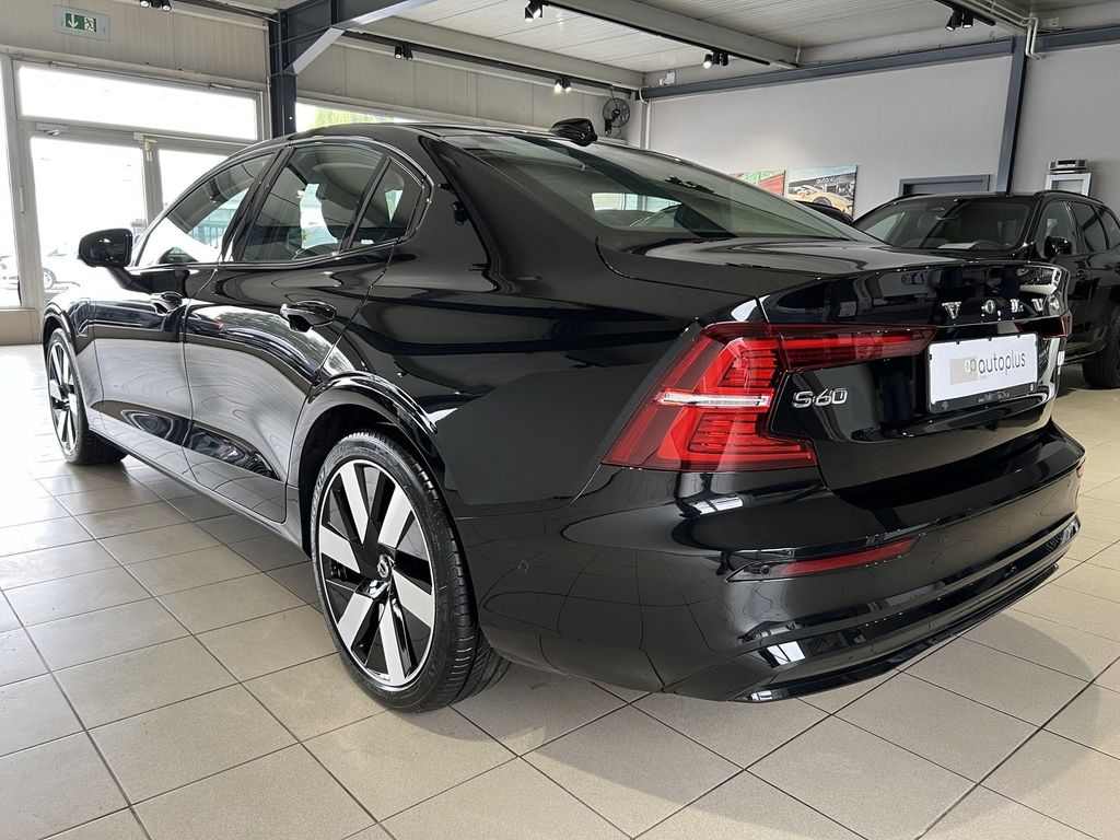 Volvo S60 T8 Ultimate Dark Recharge AWD B&W Massage