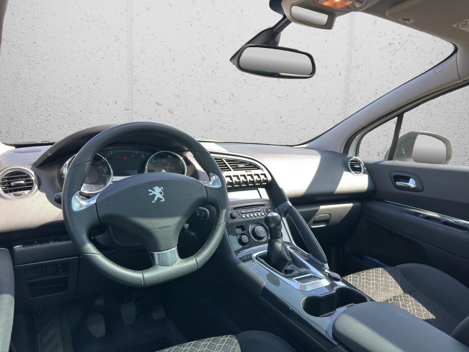 Peugeot 3008 Style*Pano*PDC*Head-Up*Tempomat*
