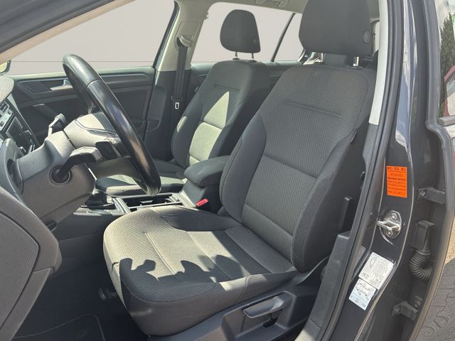 Volkswagen Golf VII Comfortline BMT Klima+AHK+PDC v+h+LED