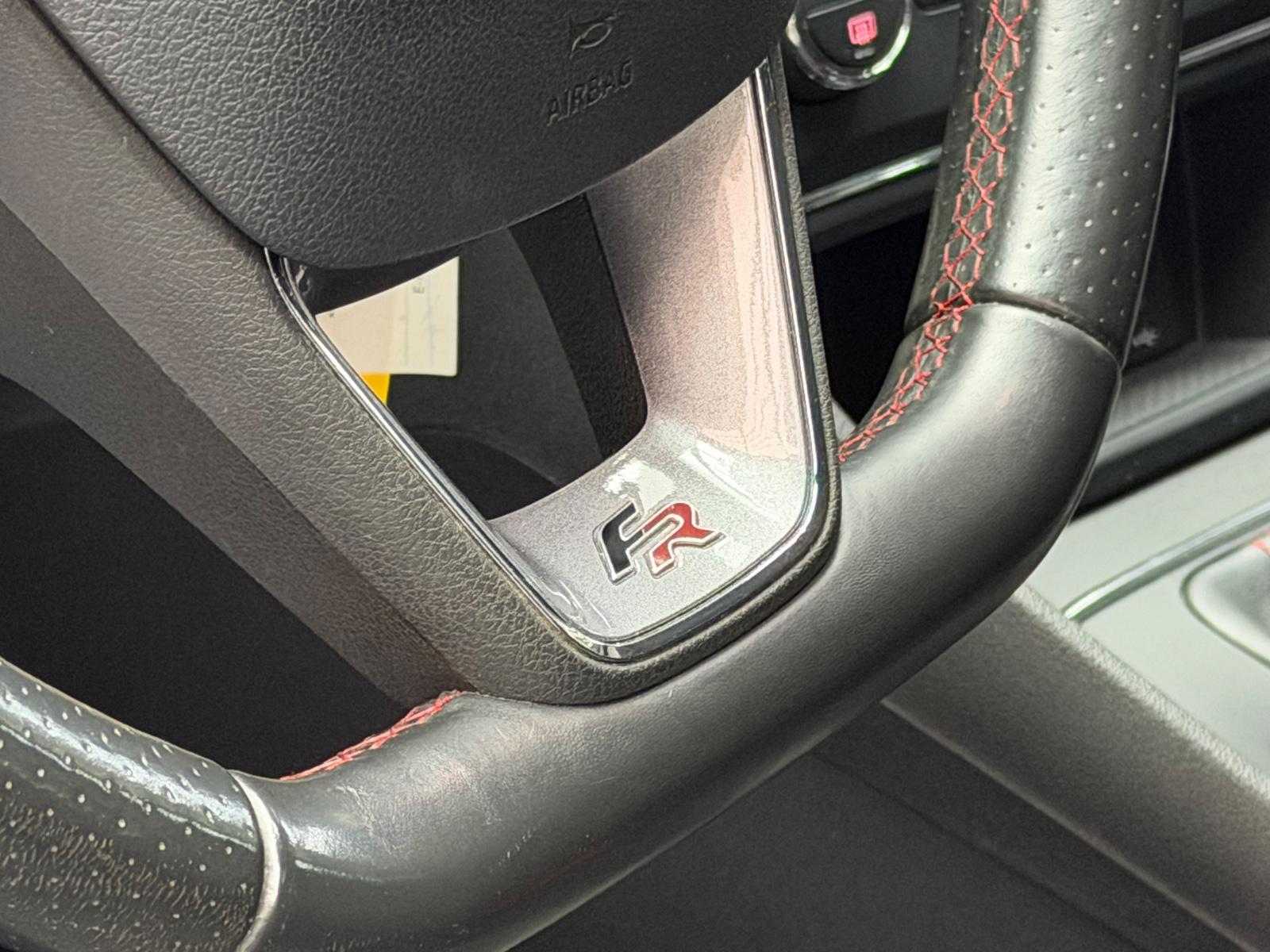 Seat Leon ST FR 1.8l /AHK/LED/AHK/BT/Navi/SHZ
