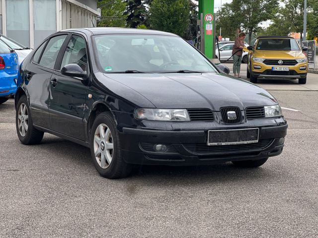 Fahrzeugabbildung Seat Leon Torro 1.6 Klimaautomatik SHZ