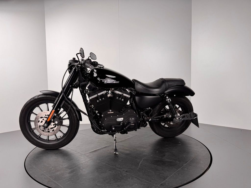 Fahrzeugabbildung Harley-Davidson XL 883 IRON *REIFEN  NEU *SEHR GEPFLEGT