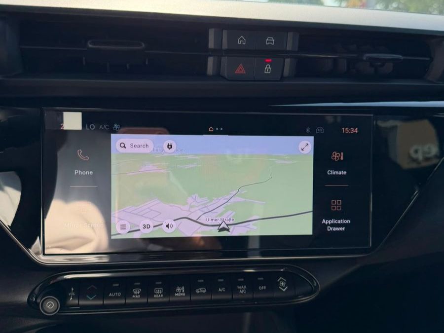 Fahrzeugabbildung Alfa Romeo Junior Ibrida 1.2 Allrad Sport Speciale