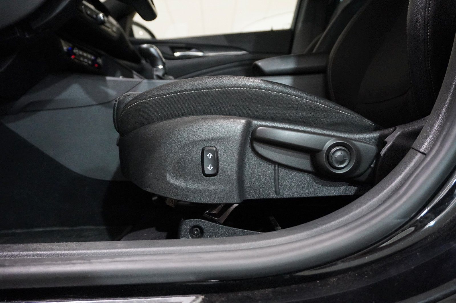 Fahrzeugabbildung Opel Insignia B GS 1.5T INNOV. NAVI/LED/KAMERA/SPORT