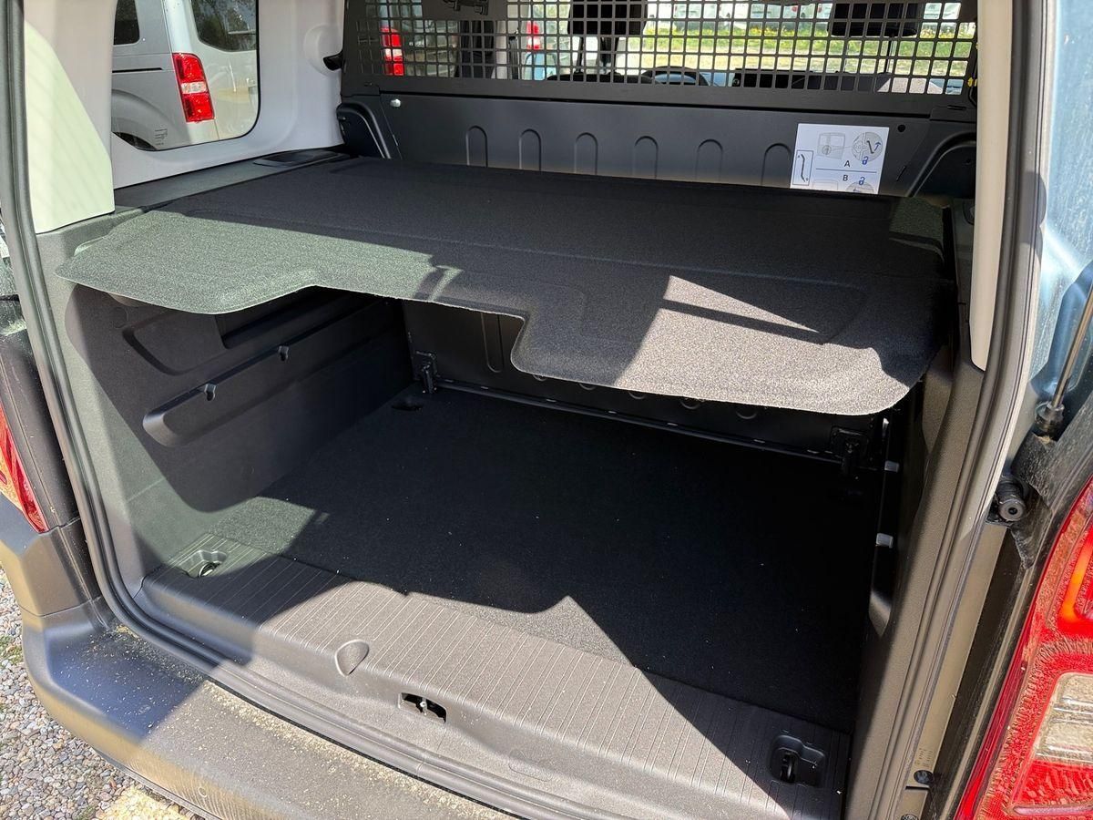 Fahrzeugabbildung Fiat Doblo M Kombi 130 MT6