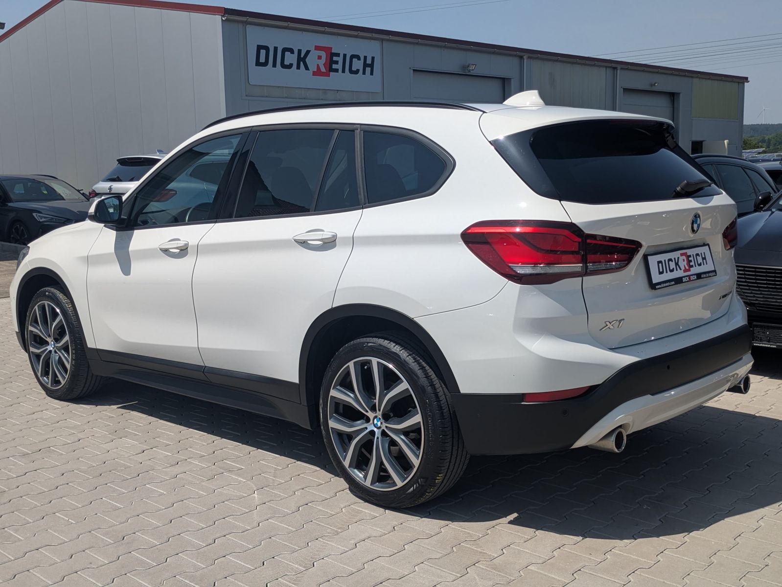 Fahrzeugabbildung BMW X1 xDrive 25 d Advantage 19"LED*ACC*PDC*NAVI*1H