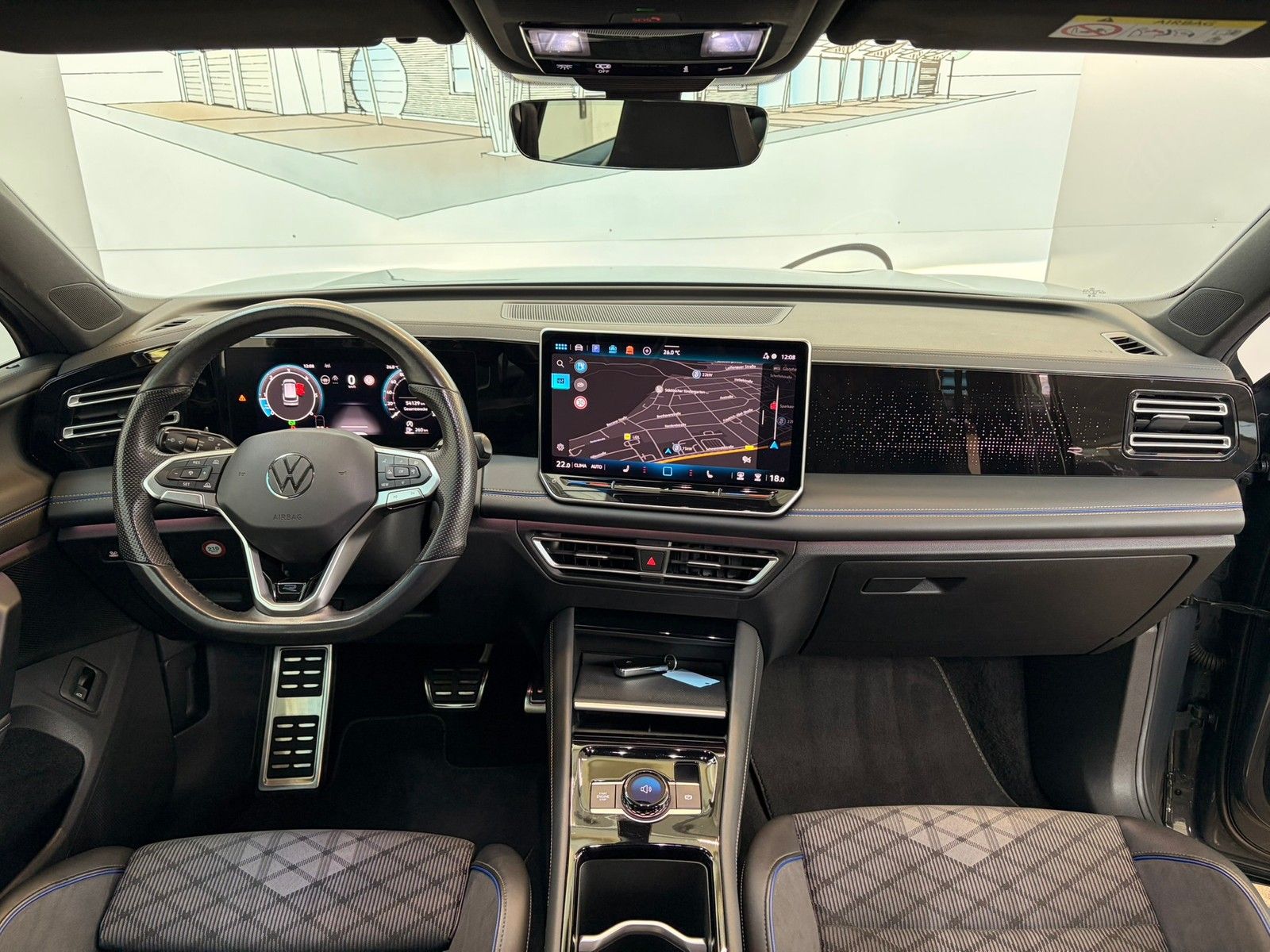 Fahrzeugabbildung Volkswagen Tiguan R-Line 2.0 TDI DSG +Kamera+Navi+ACC + LED