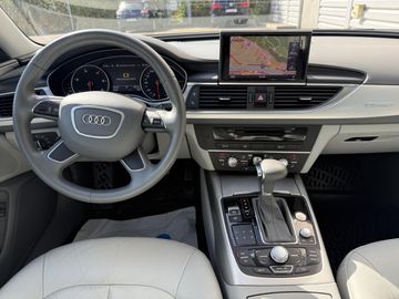 Audi A6 - 12