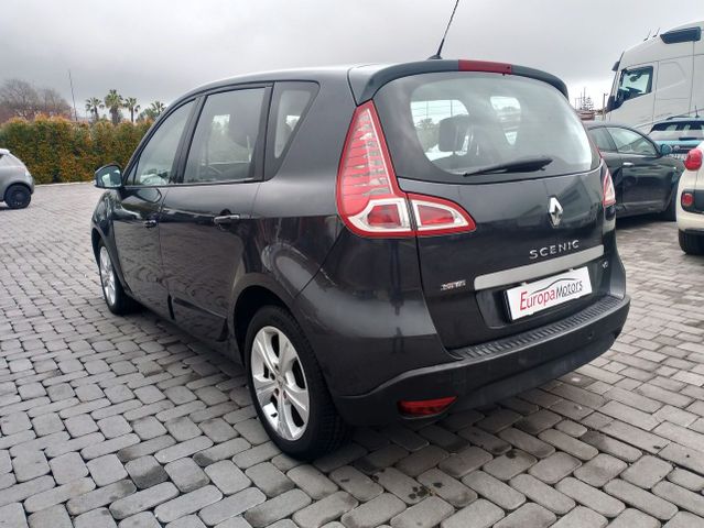 Renault Scenic Scénic X-Mod 1.9 dCi 130CV Luxe