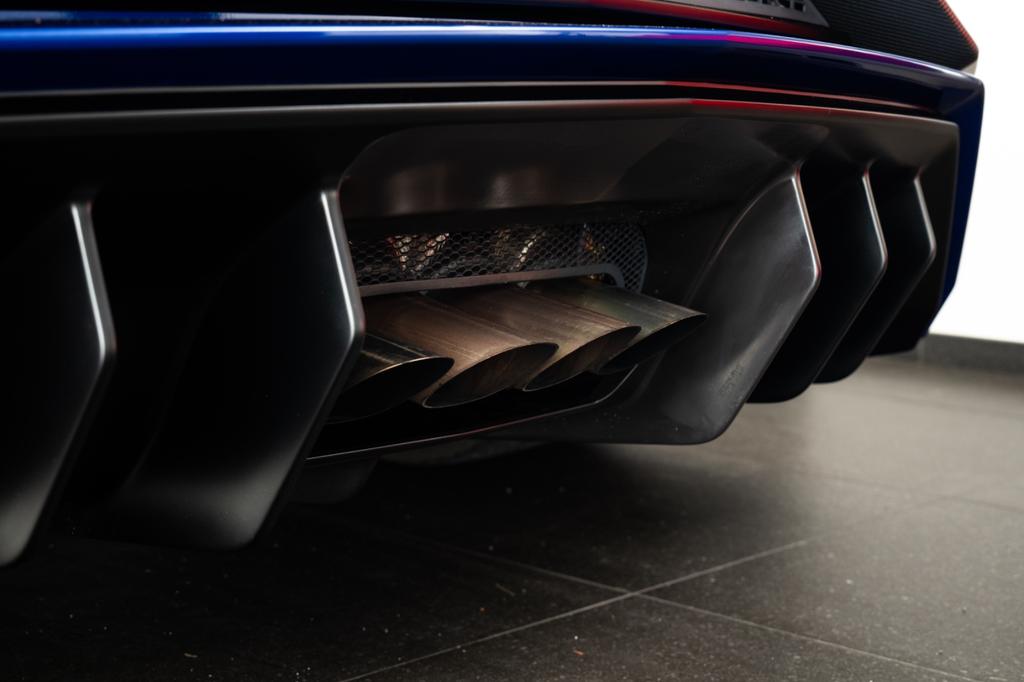 Lamborghini Aventador