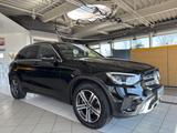 Mercedes-Benz GLC 200 4Matic*AHK*LED*KAMERA*Totwinkel* - gebrauchte Mercedes-Benz GLC 200 aus dem Jahr 2021
