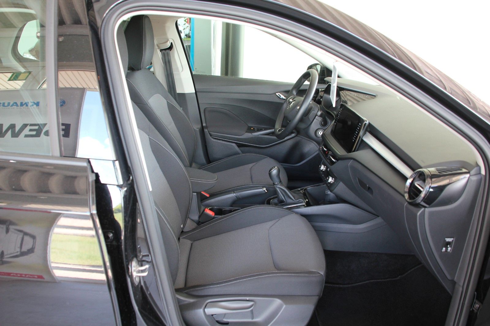 Fahrzeugabbildung SKODA Fabia 1.0 TSI Ambition
