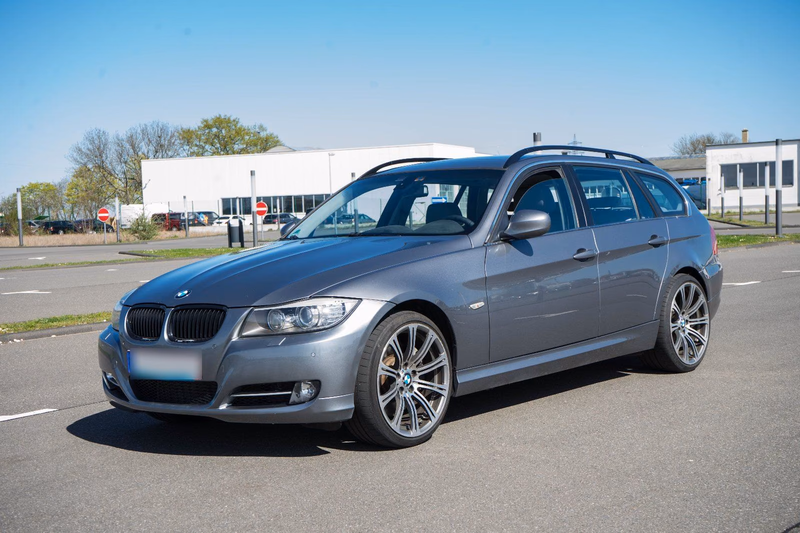 BMW 335