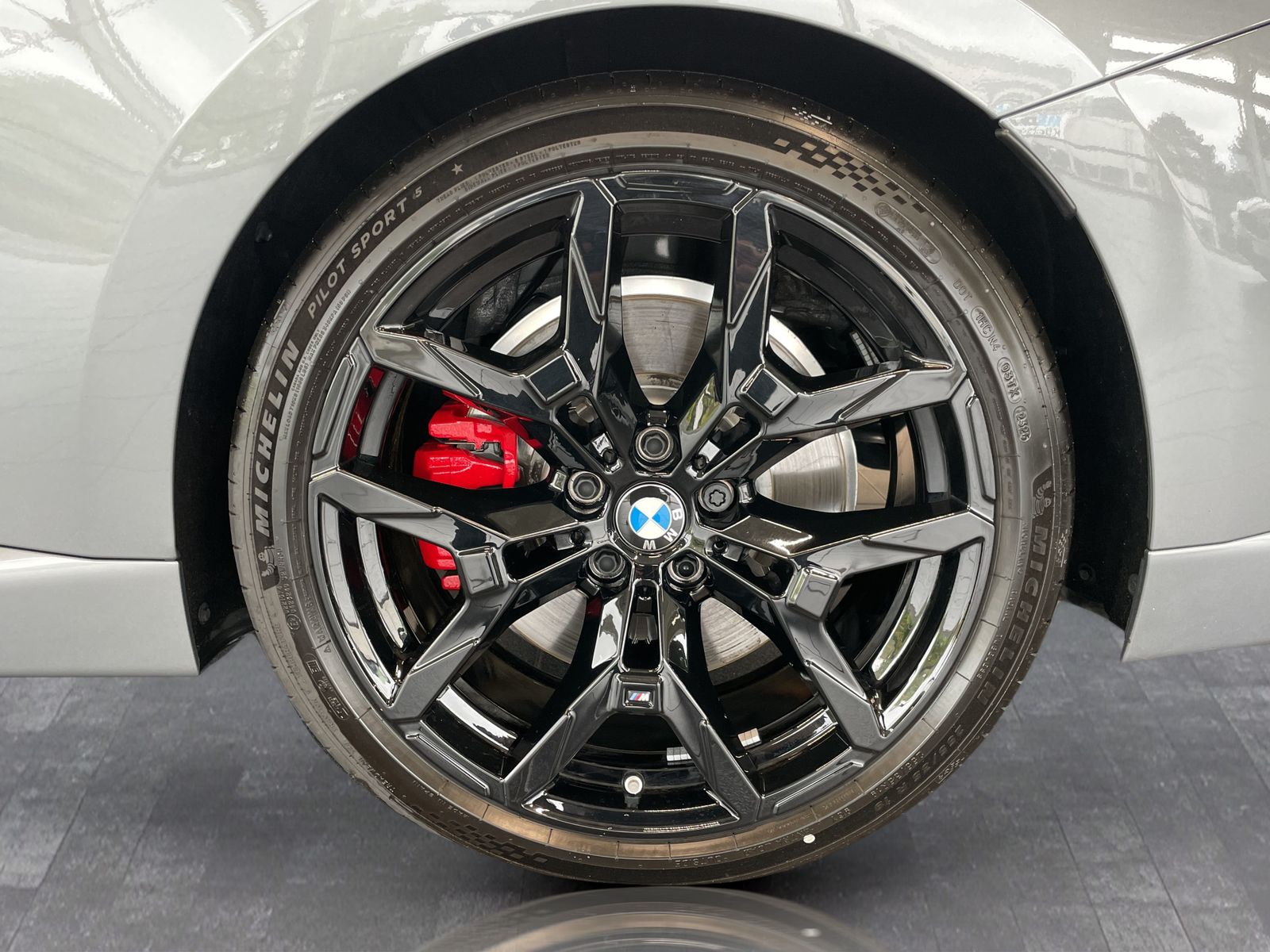 BMW 230 - Bild 14