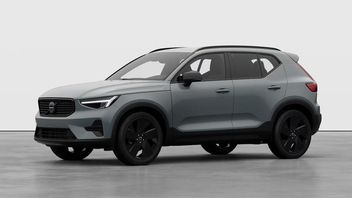 Volvo XC40 B3 Black Edition H/K AHK NAV TH-LED RFK ACC