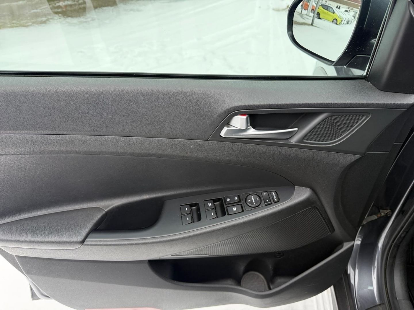 Fahrzeugabbildung Hyundai Tucson 1.6 Benzin Rückfahrkamera Sitzheizung Kli