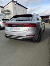 Audi Q8 50 TDI quattro S-line  Matrix LED  - silberne Audi Q8