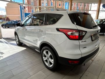 Ford Kuga Cool & Connect