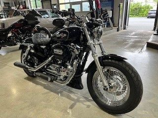 Fahrzeugabbildung Harley-Davidson Sportster XL1200C Custom Finanzierung ab 4,99%