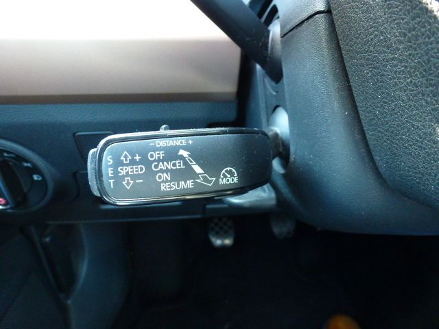 Fahrzeugabbildung SEAT Ibiza Xcellence 1.0 TSI + Navi + LED + Beats