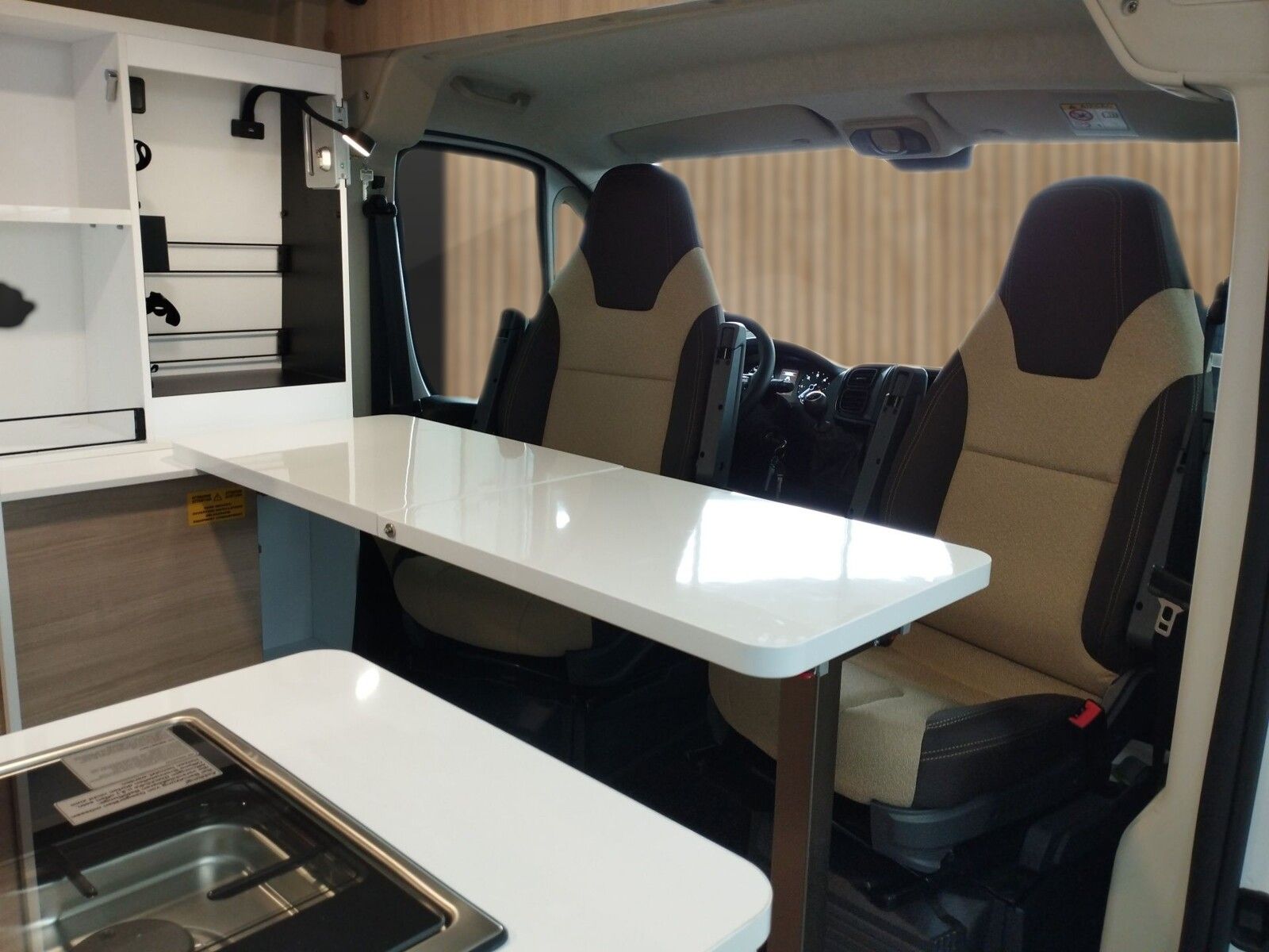 Fahrzeugabbildung Forster Youngster FV541Y Office Paket, 4KW Dieselheizung
