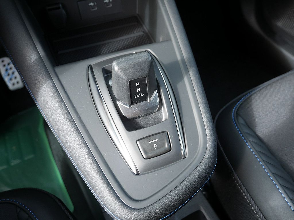 Fahrzeugabbildung Renault Captur Esprit Alpine E-Tech Full Hybrid 160
