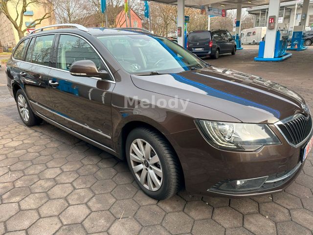 Skoda Superb 2.0 TSI DSG Elegance Combi