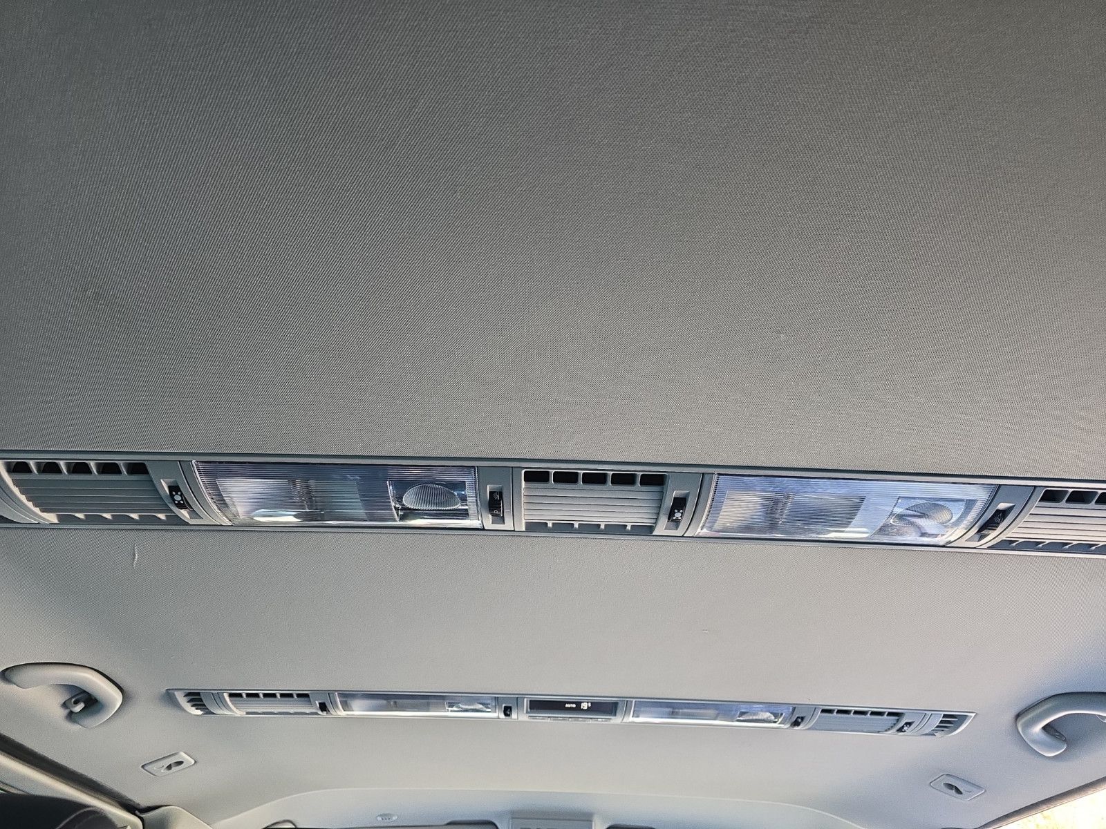 Fahrzeugabbildung Volkswagen T6 Multivan Generation Six 4Motion VOLL