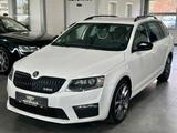 Skoda Octavia 2,0 TDI Combi, RS-SportPaket,LED,DSG,TOP - Skoda: Kombi, Sportpaket