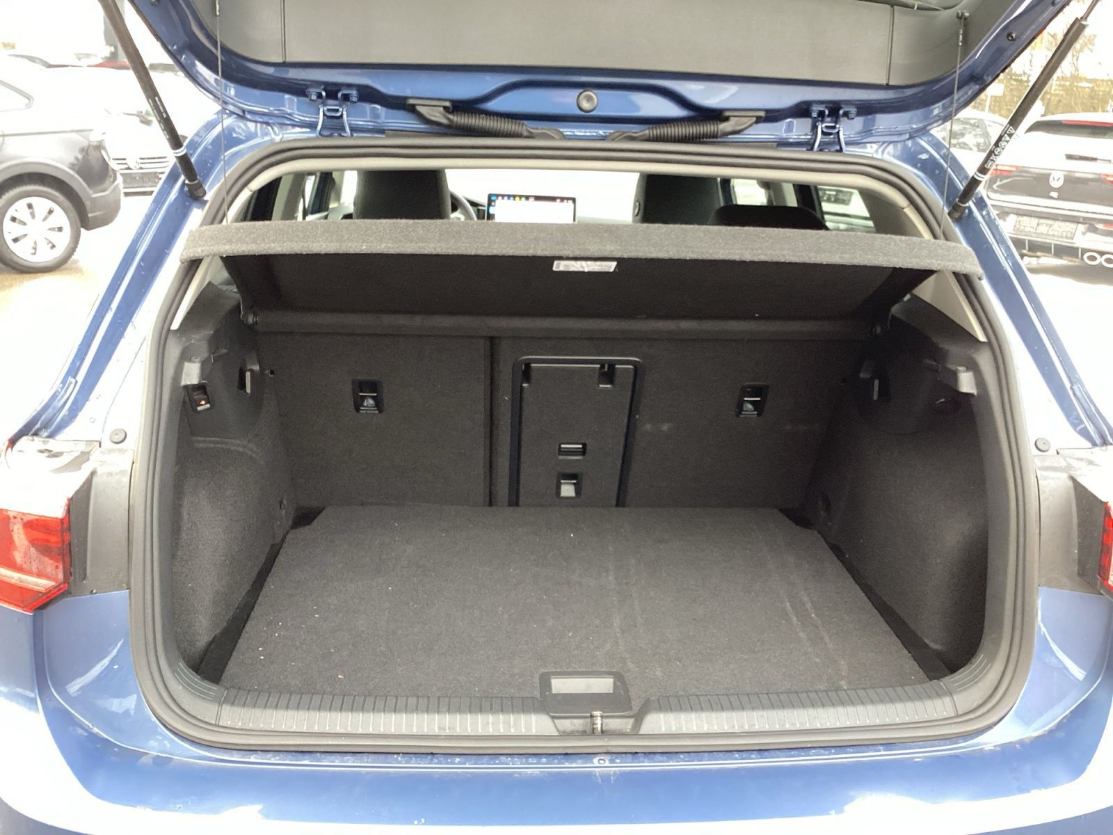 Volkswagen Golf - Bild 12