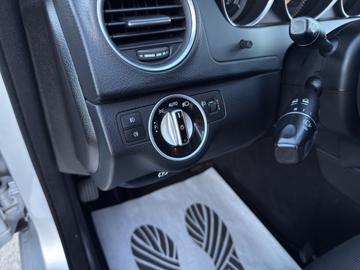 صورة مصغرة 20 لـ 2012 Mercedes-BENZ C 220