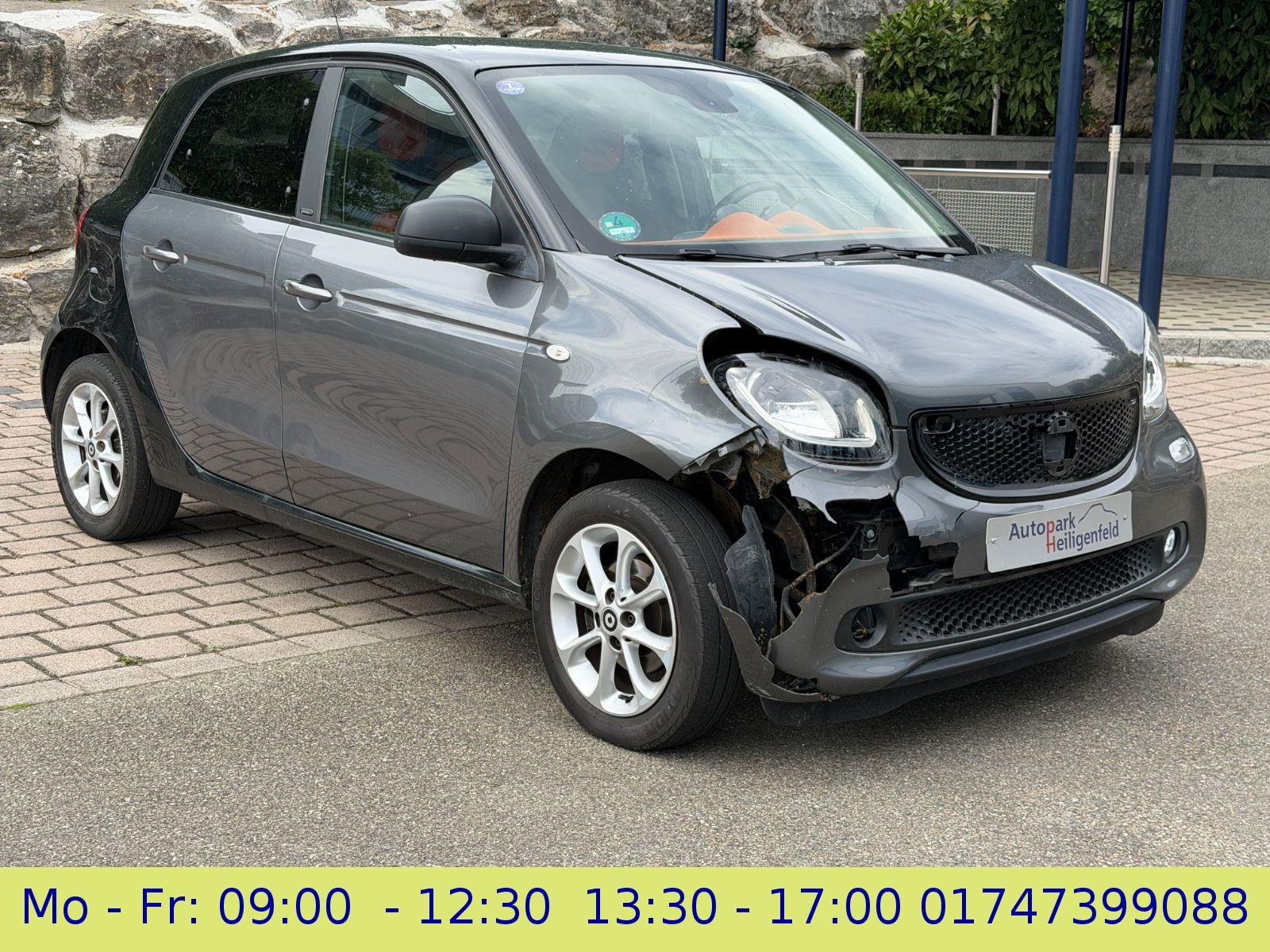 Smart ForFour 0.9 66kW passion Navi RCam SHZ PDC Klima