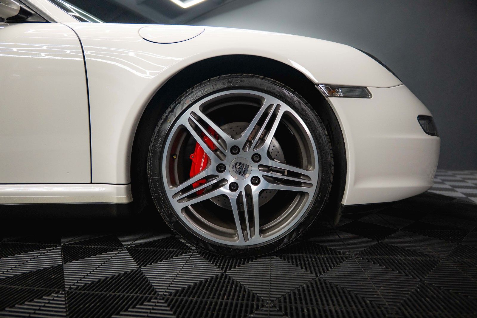 Fahrzeugabbildung Porsche 997 911 Carrera 4 S Cabrio Chrono Unfallfrei
