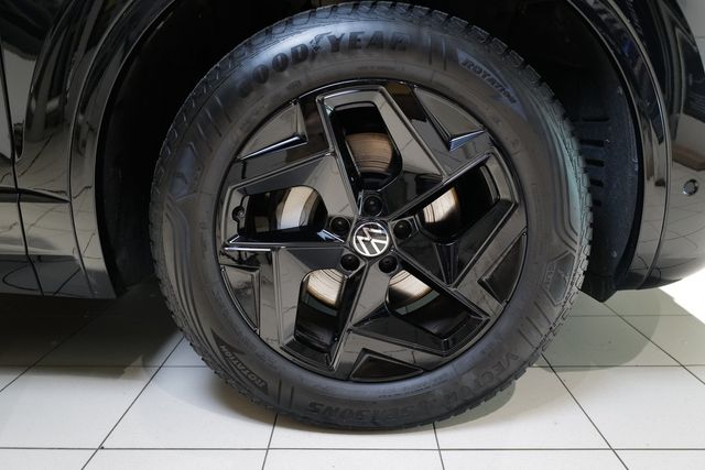 Volkswagen Touareg 3.0TDI R-Line Allradlenk AHK StdHz Keyle
