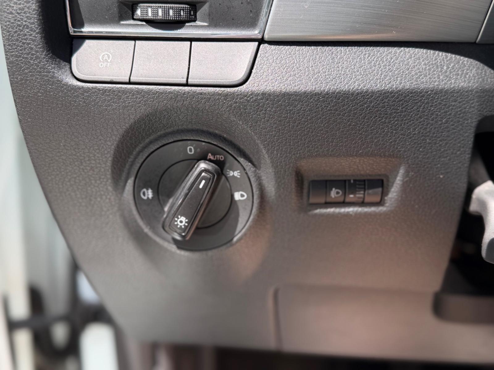Skoda Fabia 2015 — photo 23