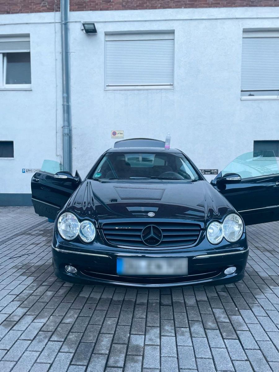 Mercedes-Benz CLK 200