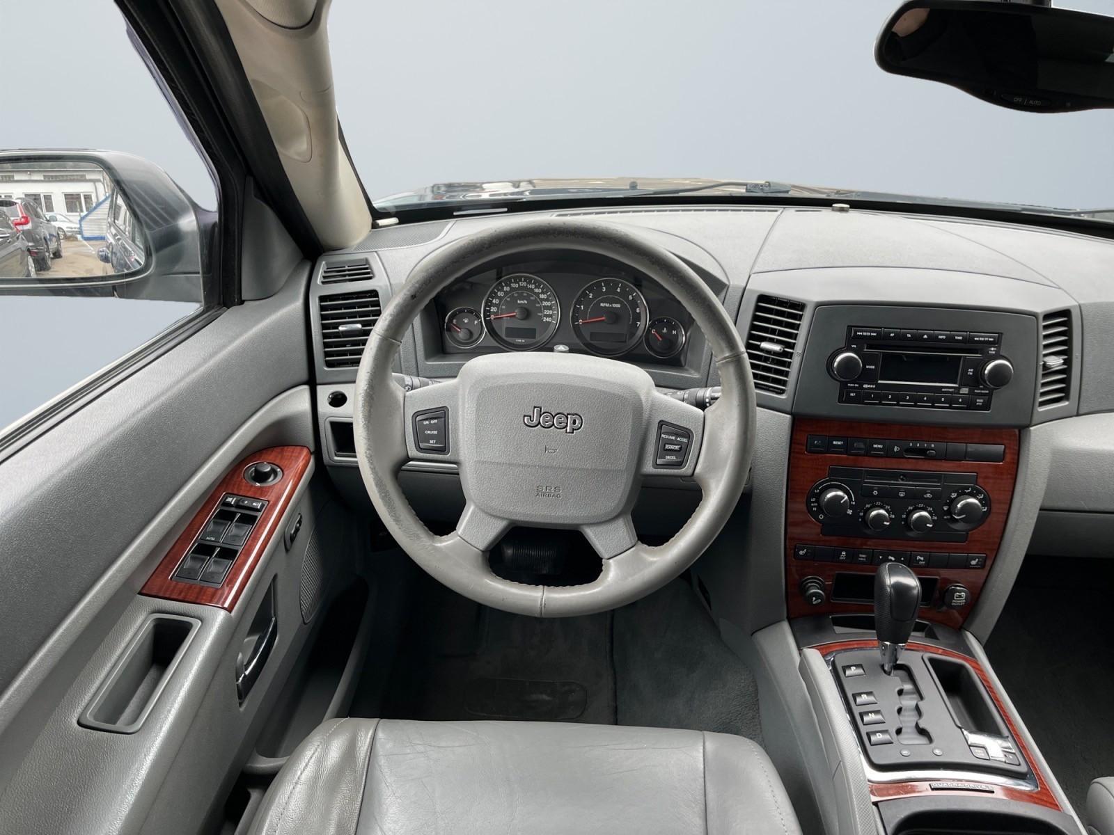JEEP GRAND CHEROKEE 5.7 V8 326 ch 4X4 BVA