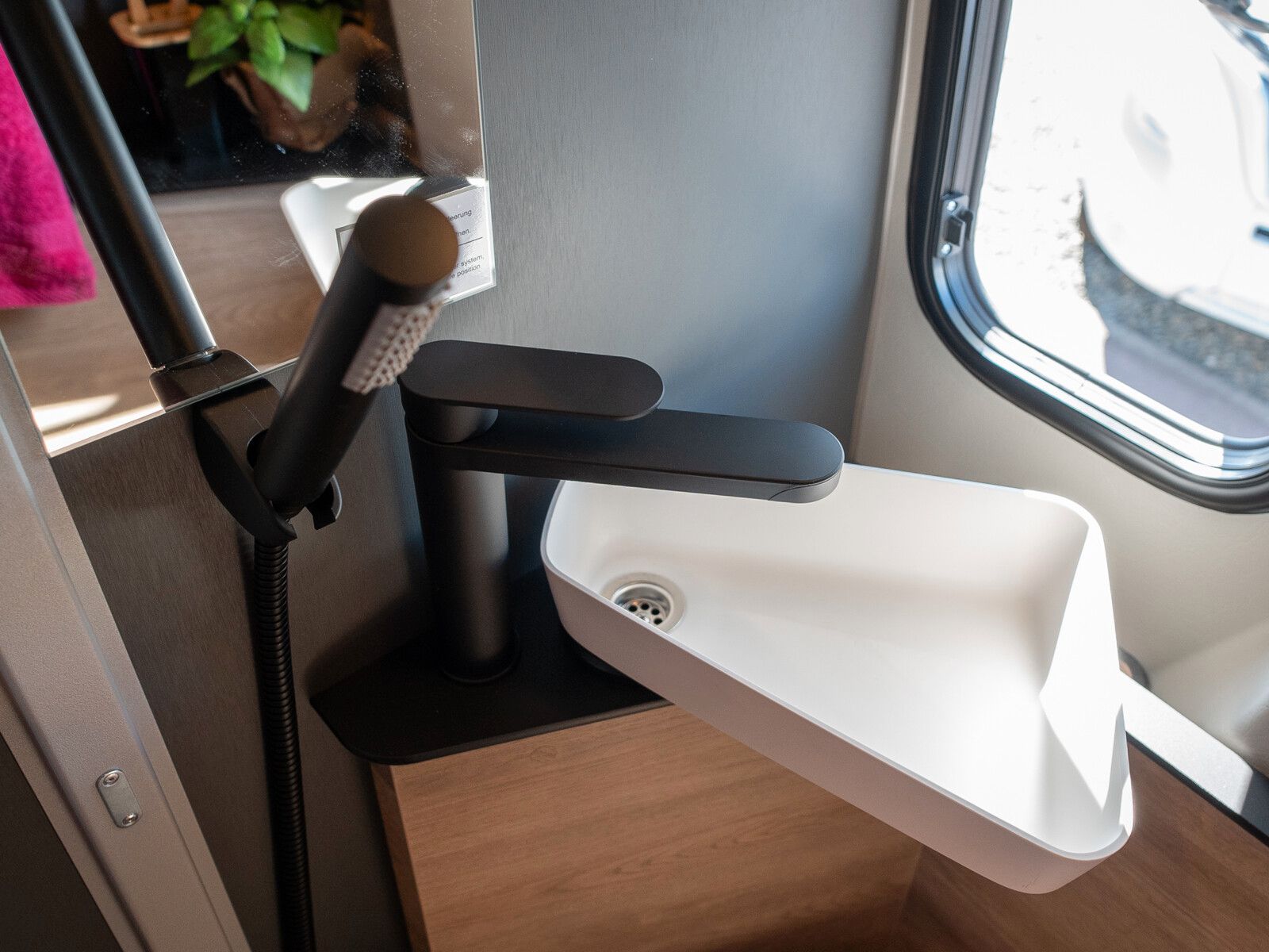Fahrzeugabbildung Dethleffs Globetrail 540 DR Fiat Dieselheizung