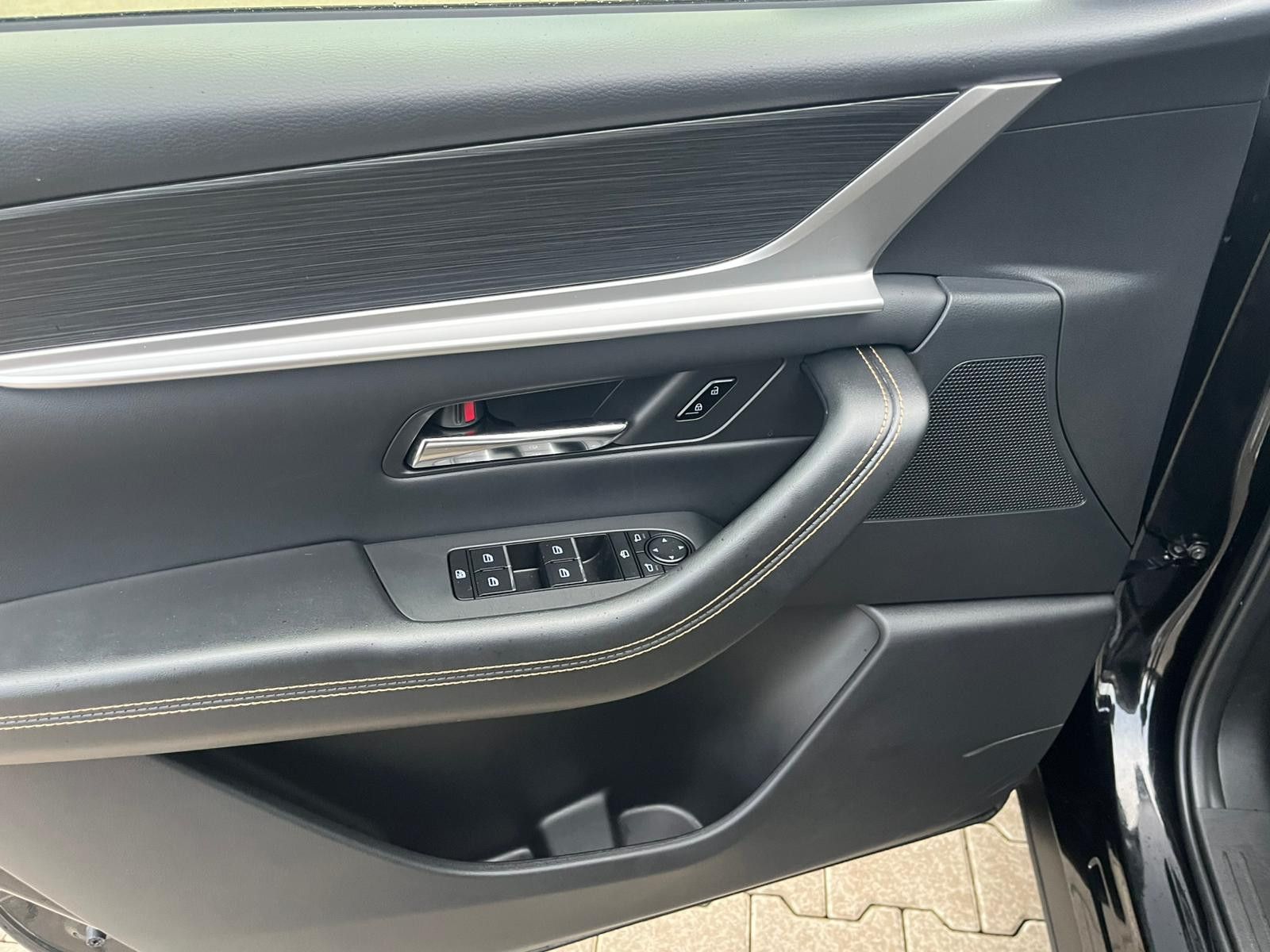 Vehicle illustration Mazda CX-80 3.3L Homura Plus PANO*HUD*BOSE*NAPPA*7SIT