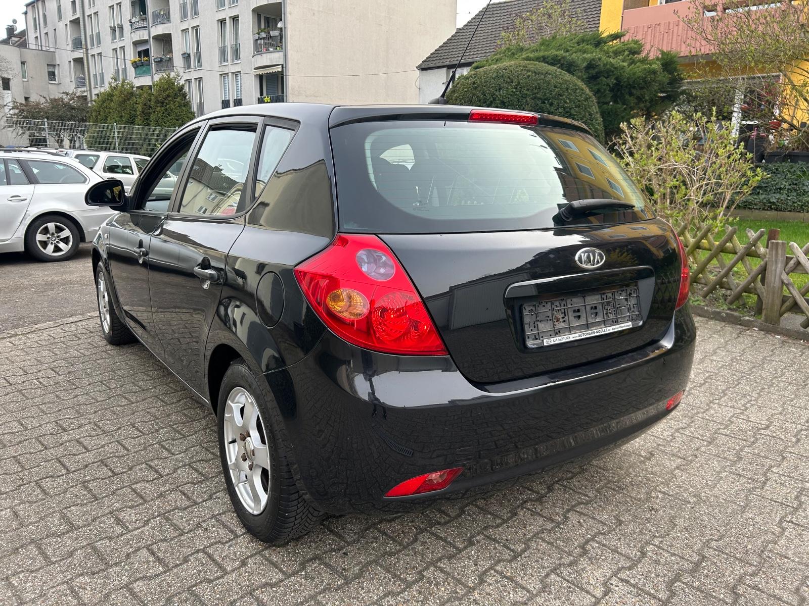 Kia ANDERE Ceed Attract, mit KLIMA