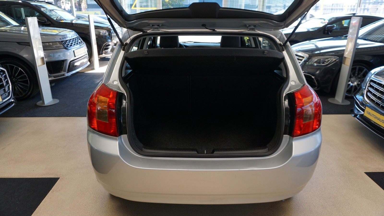 Fahrzeugabbildung Toyota Corolla 1.6