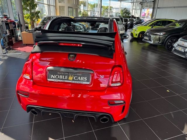 Fahrzeugabbildung Abarth 595C  Esseesse Estetico BEATS AKRAPOVIC